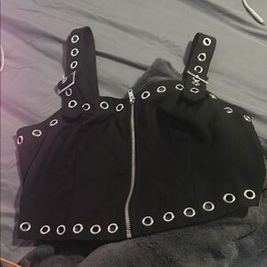 Hot Topic Black Silver Embellished Crop Tank Top